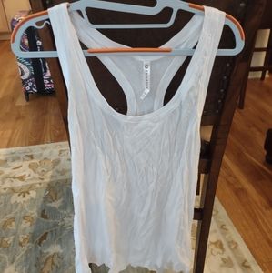 𝅺NWOT Fabletics White Tank Top XL